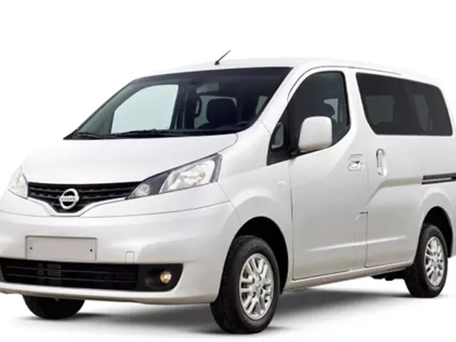 Nissan Evalia 2023