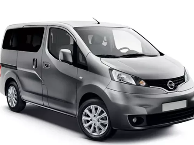 Nissan Evalia 2023